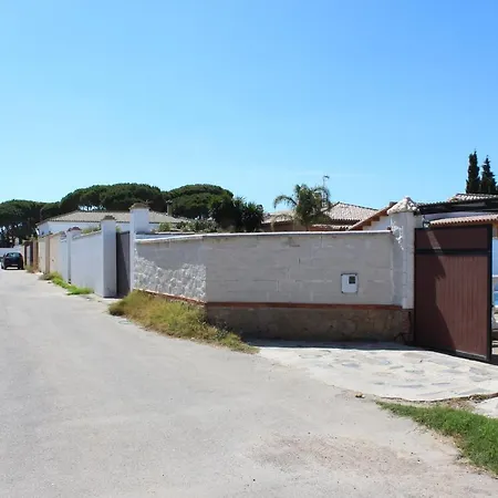 Holiday home Chalet Astilbe - Con Piscina Privada Chiclana de la Frontera